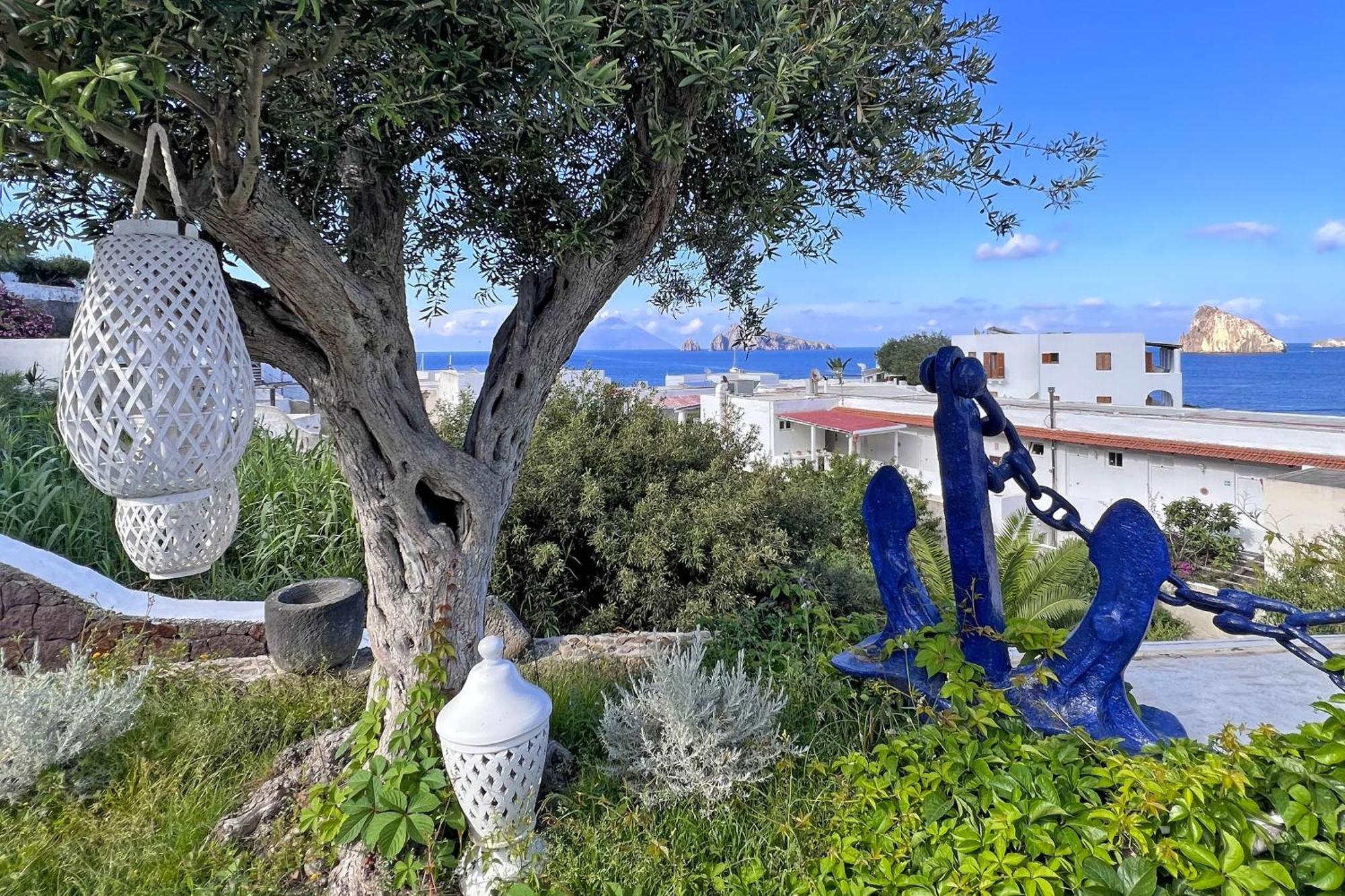 Dependance La Caletta Hotel Panarea Luaran gambar